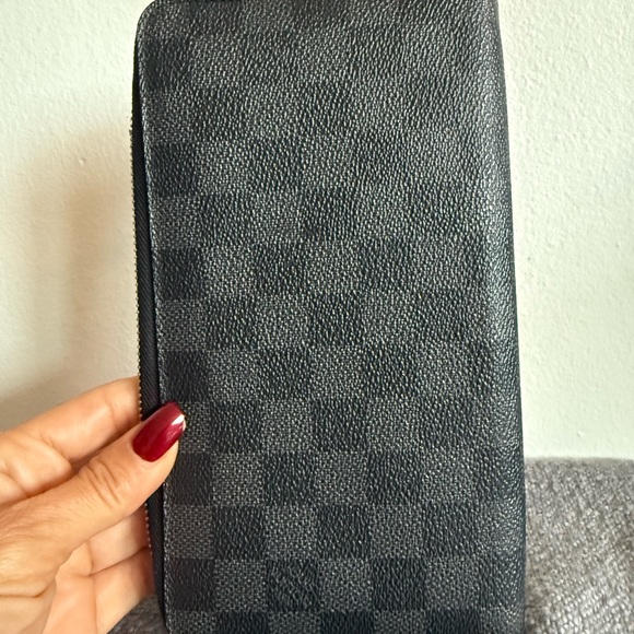 Louis Vuitton Damier Graphite Zippy Organizer - Picture 2 of 7